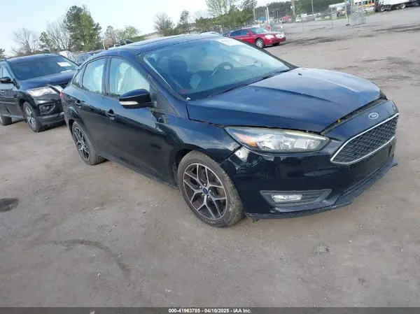 1FADP3H27HL289592 2017 FORD FOCUS - Image 1