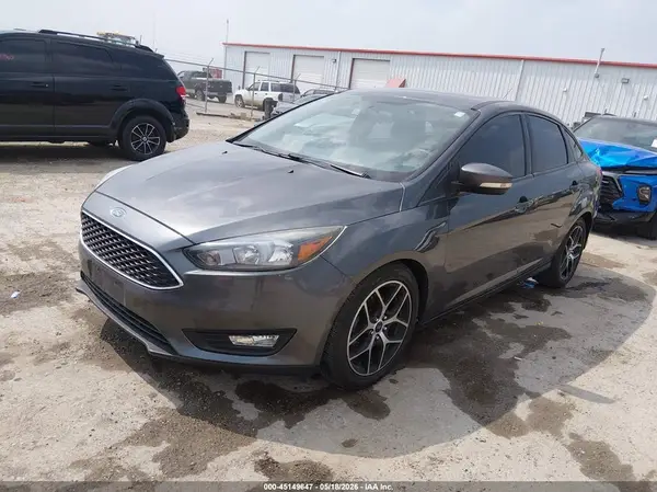 1FADP3H27HL332974 2017 FORD FOCUS - Image 2
