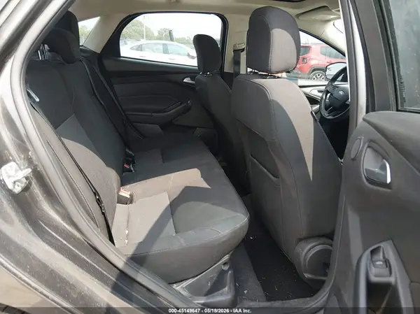 1FADP3H27HL332974 2017 FORD FOCUS - Image 8