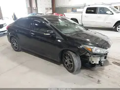 1FADP3H27JL208208 2018 FORD FOCUS