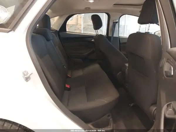 1FADP3H27JL220178 2018 FORD FOCUS - Image 8