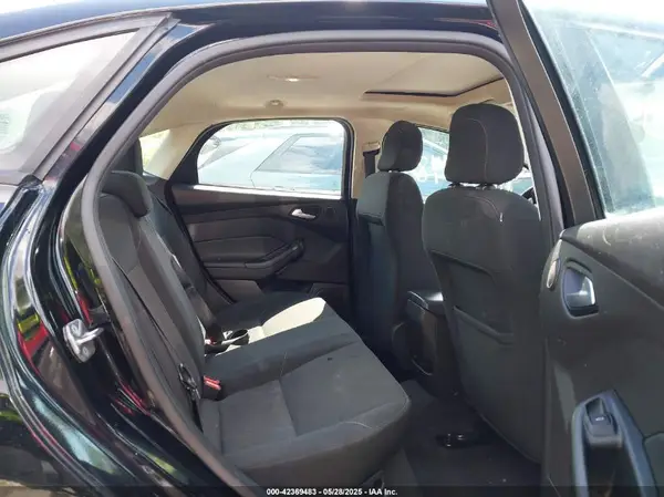 1FADP3H27JL222660 2018 FORD FOCUS - Image 8