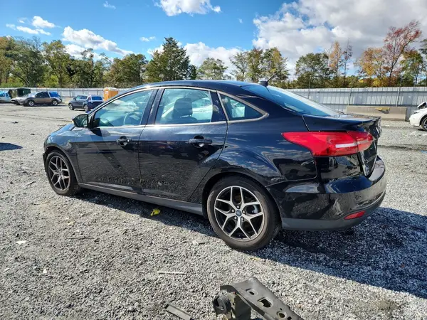 1FADP3H27JL228040 2018 FORD FOCUS - Image 2