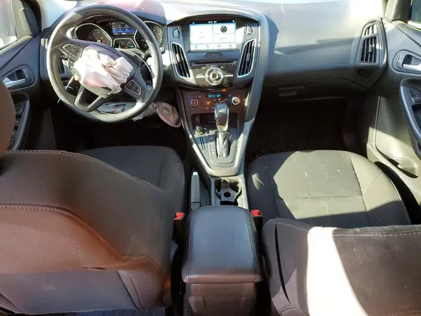1FADP3H27JL249468 2018 FORD FOCUS - Image 8
