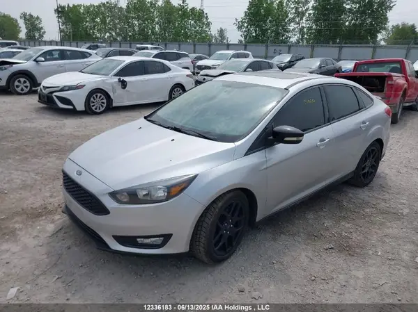 1FADP3H27JL253875 2018 FORD FOCUS - Image 2