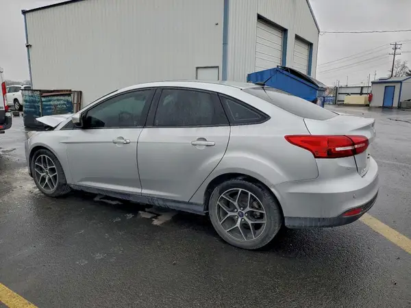 1FADP3H27JL270224 2018 FORD FOCUS - Image 2