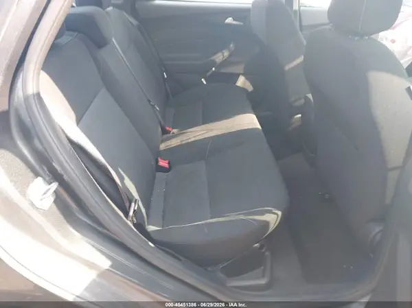 1FADP3H27JL283779 2018 FORD FOCUS - Image 8