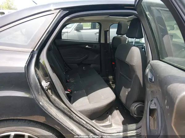 1FADP3H27JL285550 2018 FORD FOCUS - Image 8