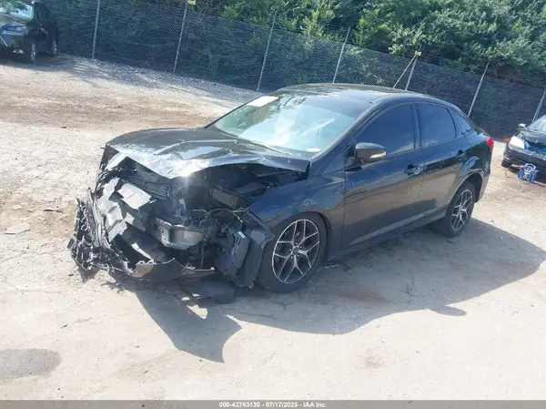 1FADP3H28HL208941 2017 FORD FOCUS - Image 2
