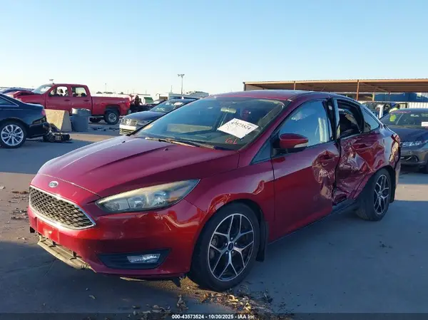 1FADP3H28HL211113 2017 FORD FOCUS - Image 2