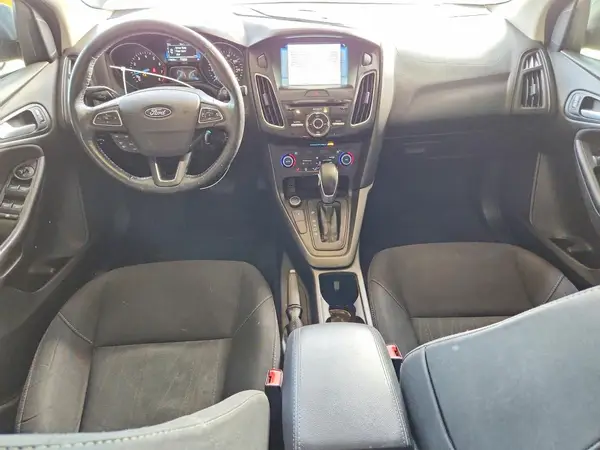 1FADP3H28HL228915 2017 FORD FOCUS - Image 8