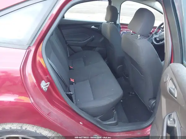 1FADP3H28HL236853 2017 FORD FOCUS - Image 8