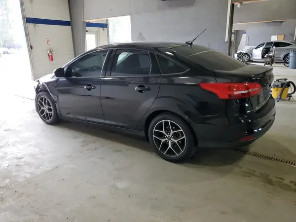 1FADP3H28HL243186 2017 FORD FOCUS - Image 2