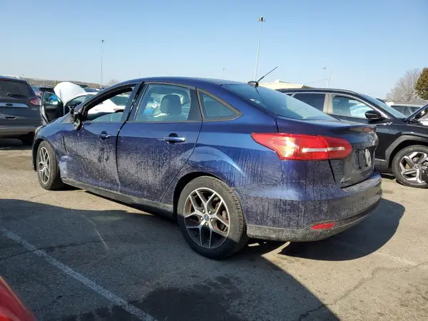 1FADP3H28HL243978 2017 FORD FOCUS - Image 2
