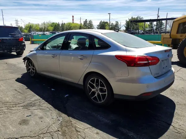 1FADP3H28HL258013 2017 FORD FOCUS - Image 2