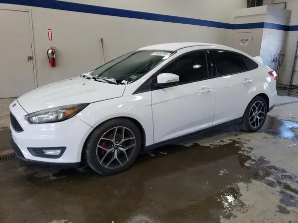 1FADP3H28HL260327 2017 FORD FOCUS - Image 1