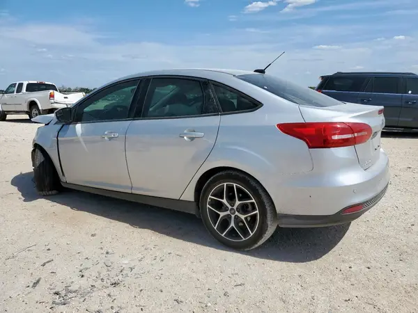 1FADP3H28HL266743 2017 FORD FOCUS - Image 2