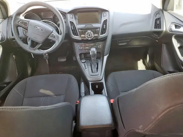 1FADP3H28HL266743 2017 FORD FOCUS - Image 8
