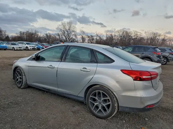 1FADP3H28HL287382 2017 FORD FOCUS - Image 2