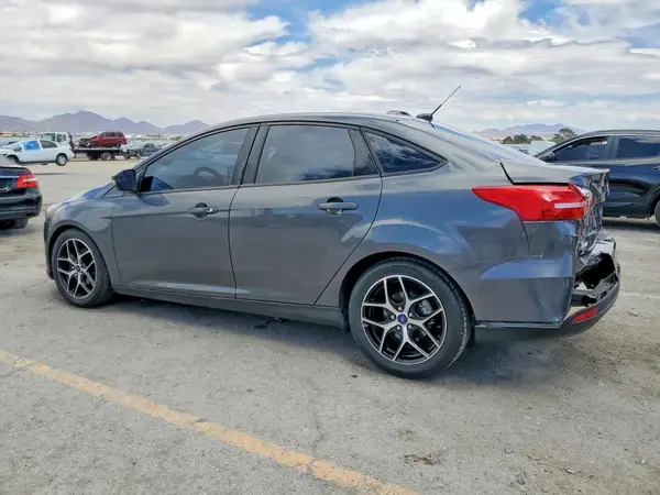 1FADP3H28HL314600 2017 FORD FOCUS - Image 2