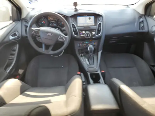 1FADP3H28HL324320 2017 FORD FOCUS - Image 8