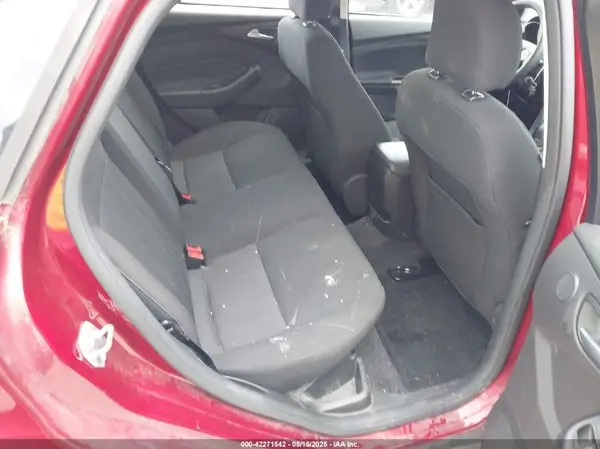 1FADP3H28HL340565 2017 FORD FOCUS - Image 8