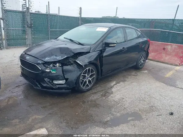 1FADP3H28HL345393 2017 FORD FOCUS - Image 2