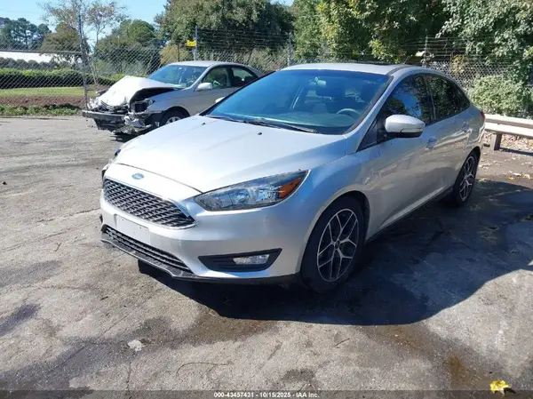 1FADP3H28JL220254 2018 FORD FOCUS - Image 2