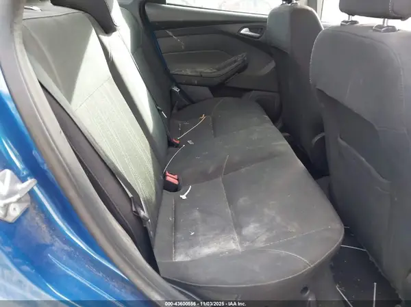 1FADP3H28JL240469 2018 FORD FOCUS - Image 8