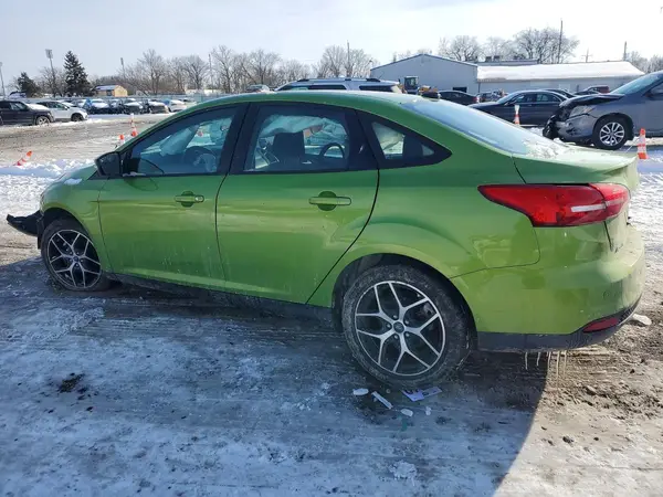 1FADP3H28JL300931 2018 FORD FOCUS - Image 2