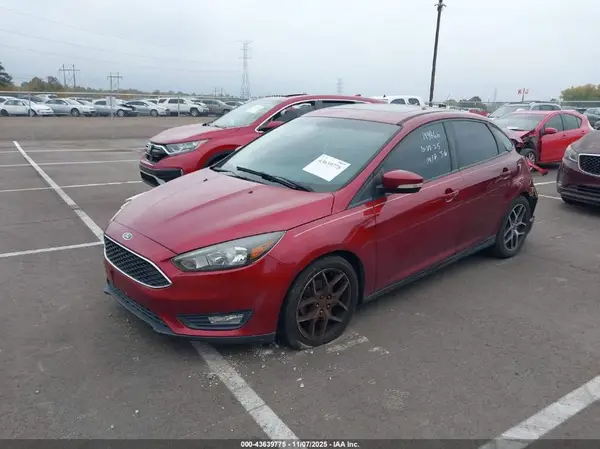 1FADP3H29HL229667 2017 FORD FOCUS - Image 2