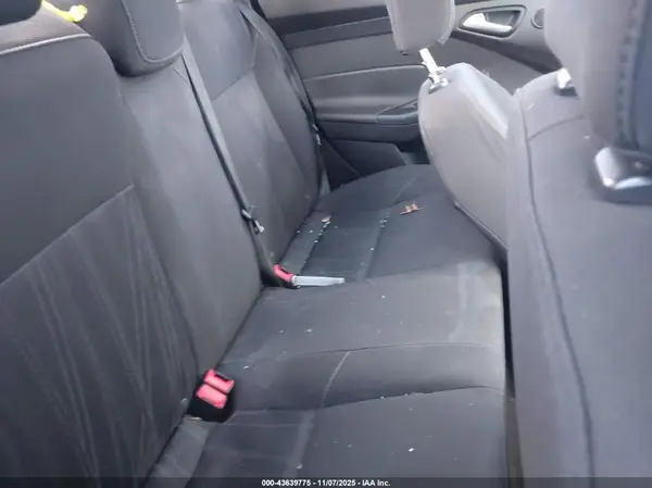 1FADP3H29HL229667 2017 FORD FOCUS - Image 8