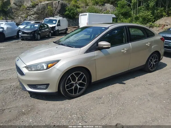 1FADP3H29HL238417 2017 FORD FOCUS - Image 2