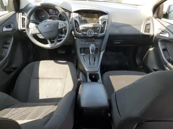 1FADP3H29HL242371 2017 FORD FOCUS - Image 8