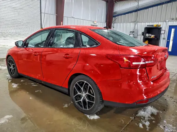 1FADP3H29HL243181 2017 FORD FOCUS - Image 2
