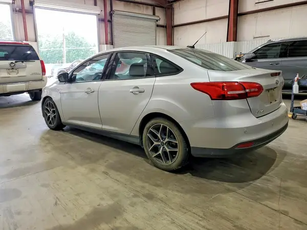 1FADP3H29HL247716 2017 FORD FOCUS - Image 2