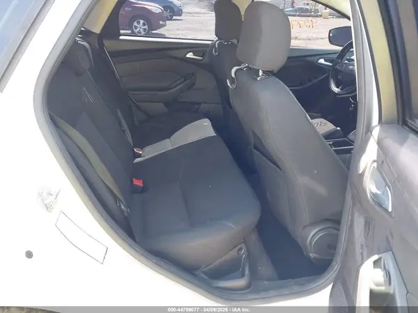 1FADP3H29HL248333 2017 FORD FOCUS - Image 8