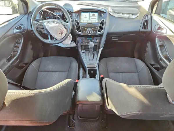 1FADP3H29HL256478 2017 FORD FOCUS - Image 8