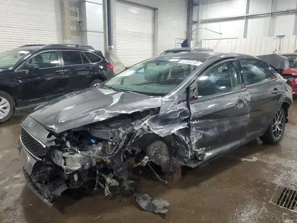 1FADP3H29HL258120 2017 FORD FOCUS - Image 1