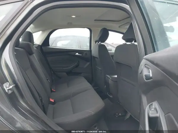 1FADP3H29HL262068 2017 FORD FOCUS - Image 8