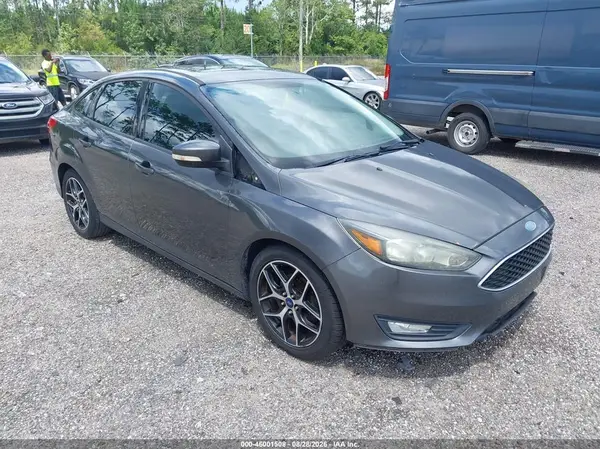 1FADP3H29HL262474 2017 FORD FOCUS - Image 1