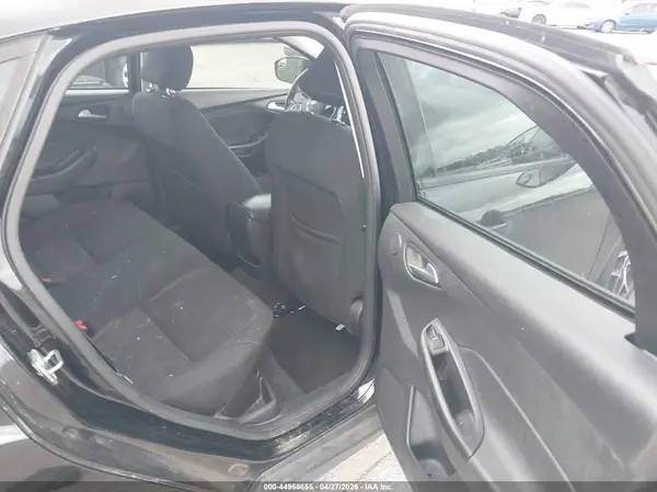 1FADP3H29HL288993 2017 FORD FOCUS - Image 8