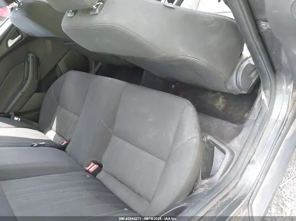1FADP3H29HL302357 2017 FORD FOCUS - Image 8