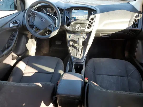 1FADP3H29HL322821 2017 FORD FOCUS - Image 8