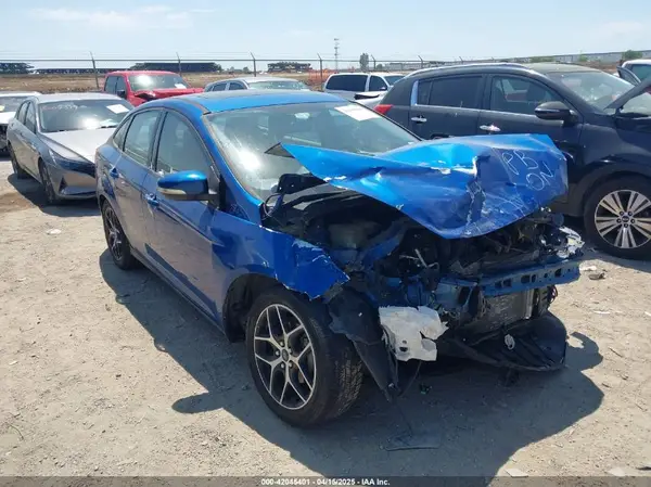 1FADP3H29JL203902 2018 FORD FOCUS - Image 1