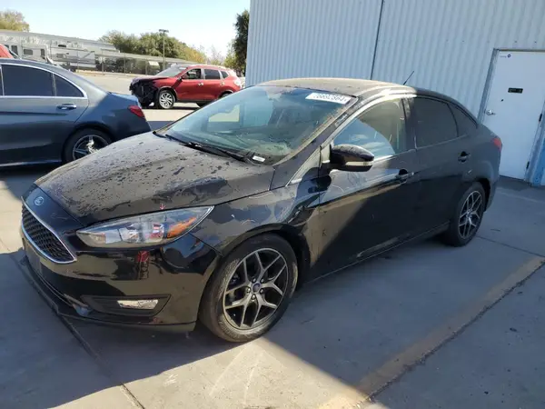 1FADP3H29JL244708 2018 FORD FOCUS - Image 1