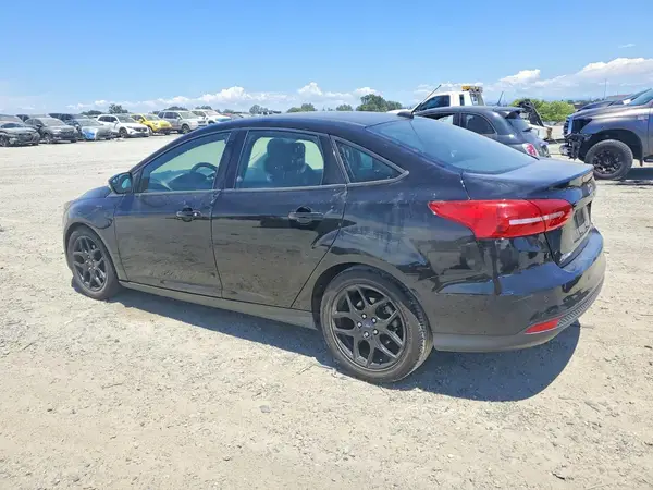1FADP3H29JL279023 2018 FORD FOCUS - Image 2