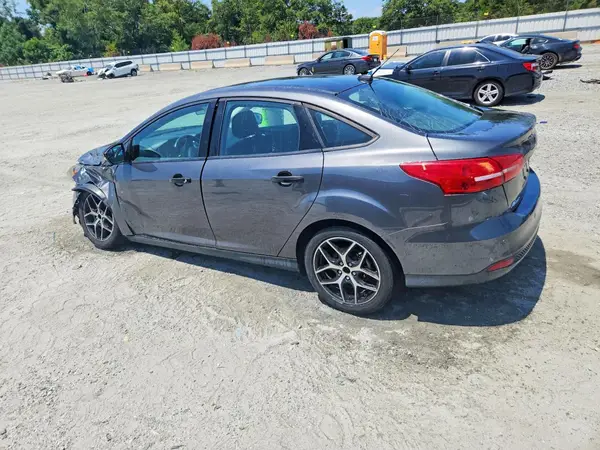 1FADP3H29JL301053 2018 FORD FOCUS - Image 2