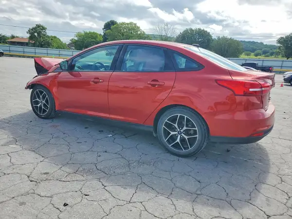 1FADP3H29JL303367 2018 FORD FOCUS - Image 2