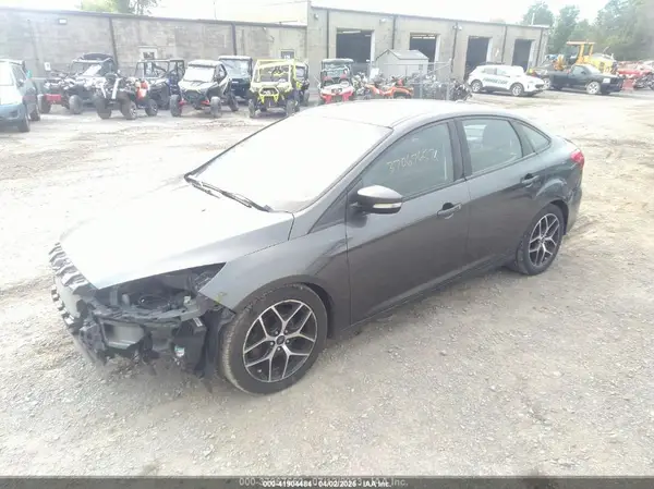 1FADP3H2XHL224624 2017 FORD FOCUS - Image 2